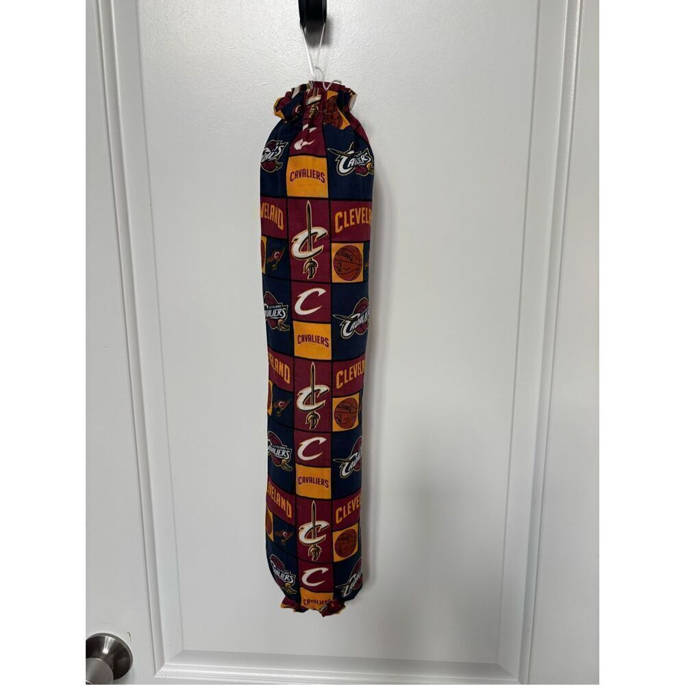 Handmade Plastic Bag Holder- Cleveland cavaliers